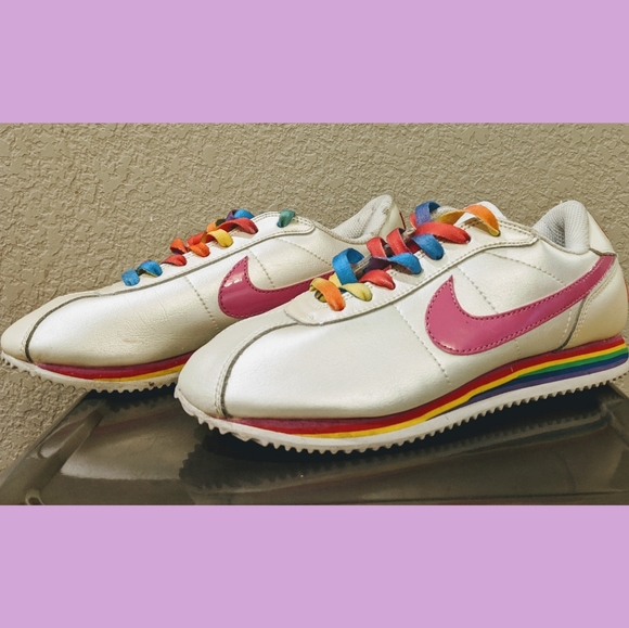 nike cortez pride